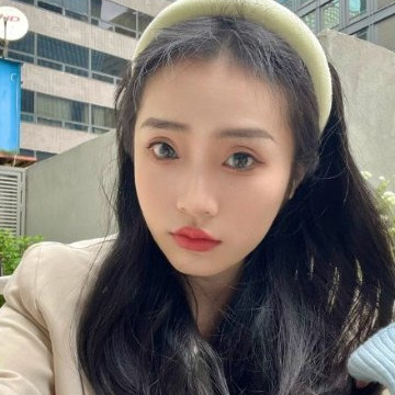 Faye, 28, Seoul, South Korea