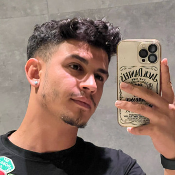 Ak.aali, 29, Istanbul, Turkey